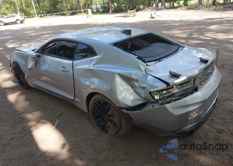 2018 Chevrolet Camaro 1Lt z USA, uszkodzony, nr VIN 1G1FB1RSXJ0137780